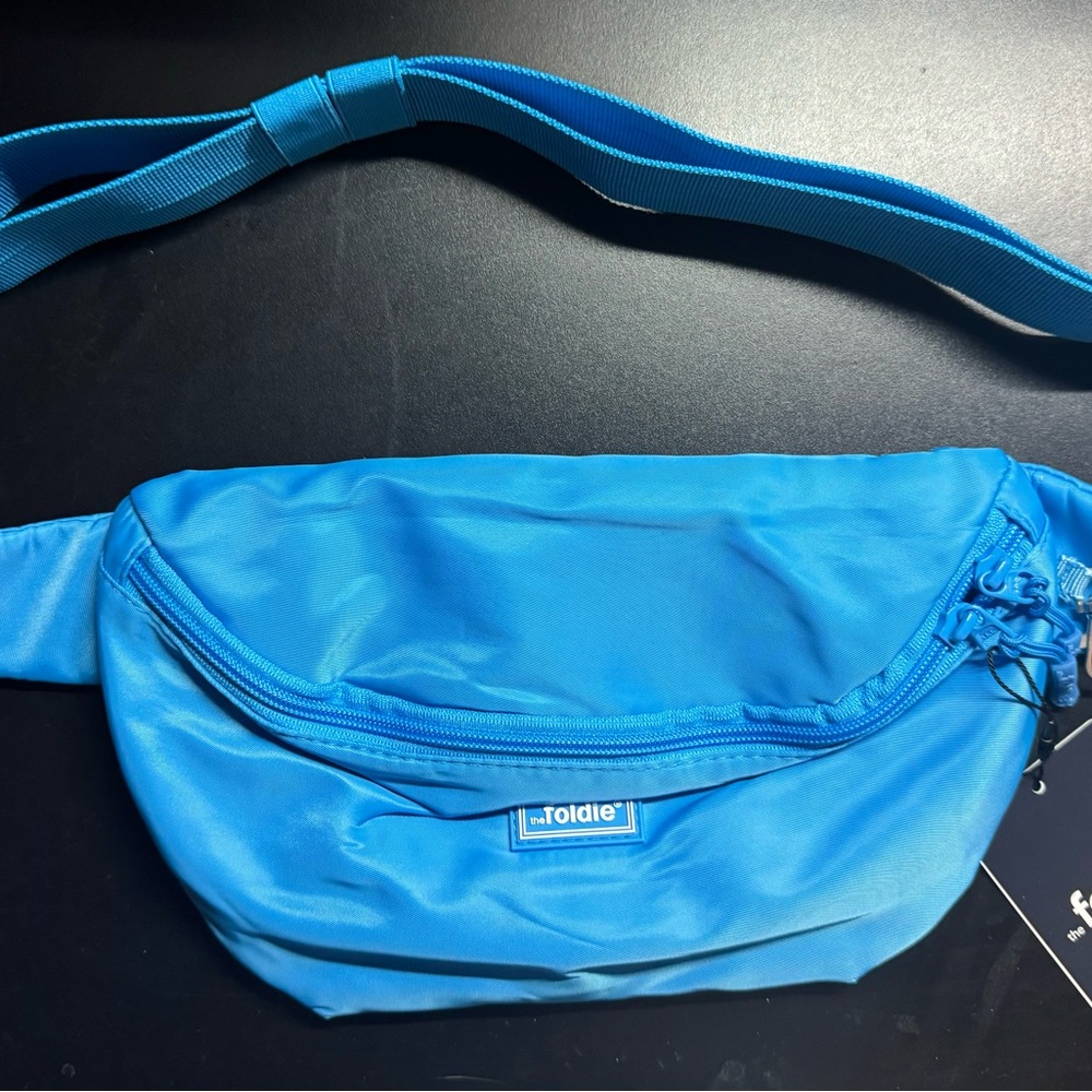 The Foldie crossbody newest version 2024-AZURE BLUE